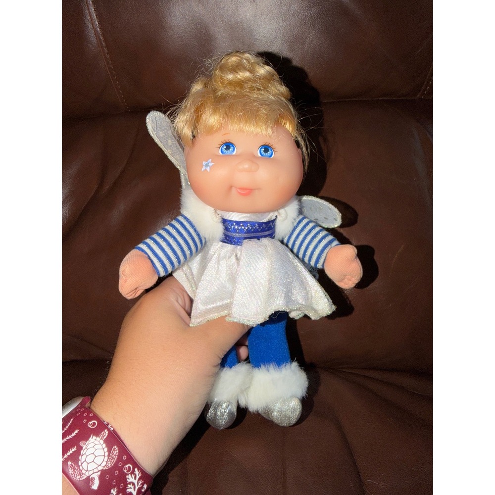 Vintage 1995 Cabbage Patch Kids CPK Mattel Blonde Blue Eye Winter Fairy Doll 9"
